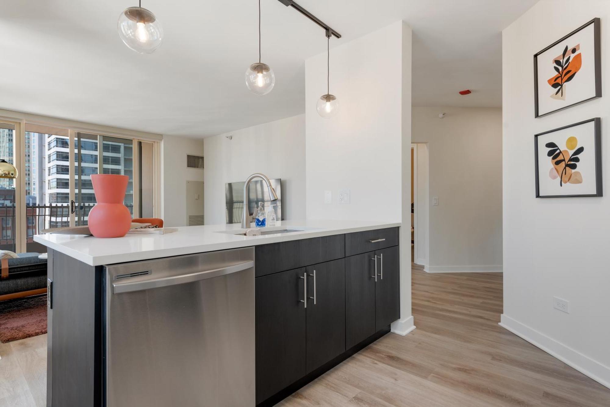 The Bernardin Gold Coast Luxury Apartments Near Magnificent Mile 芝加哥 外观 照片